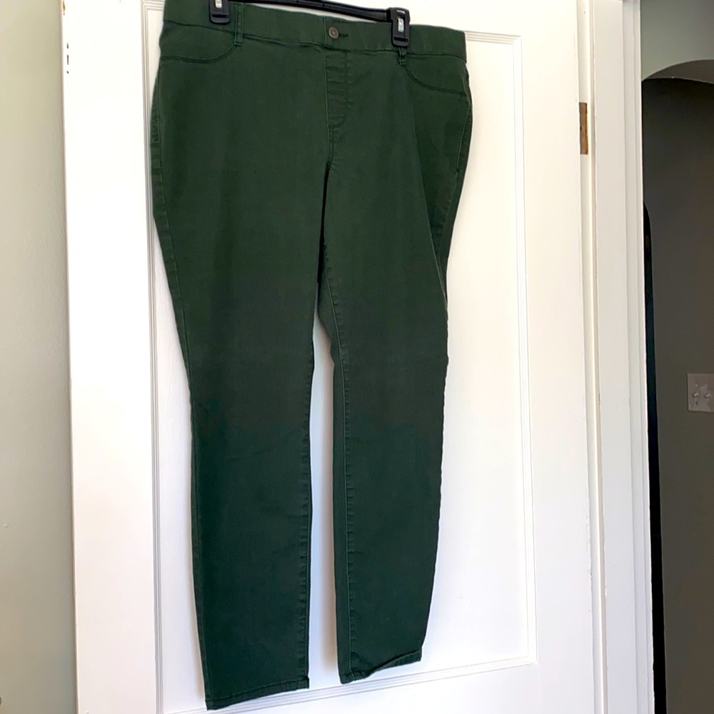 Olive jeggings!